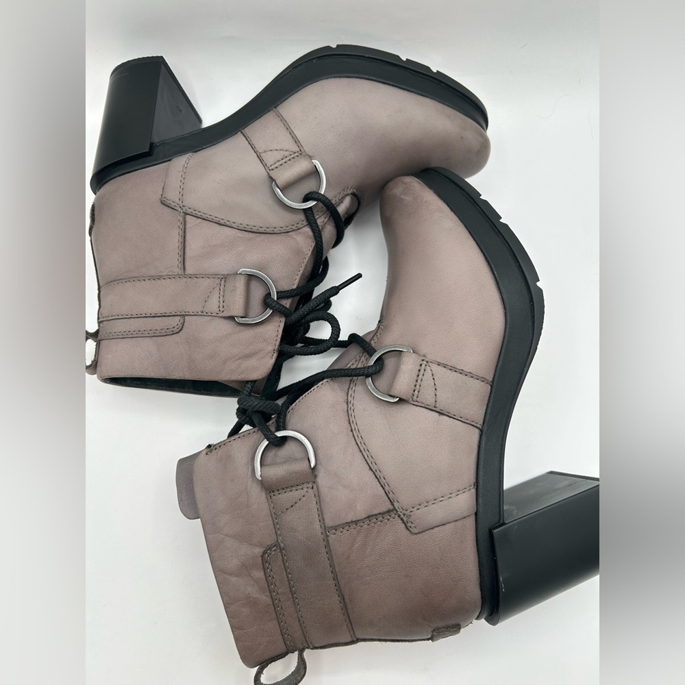 Sorel Margo Lace Up Ankle Heeled Platform Boot Bootie, Quarry Gray Leather 10.5 - Picture 3 of 9